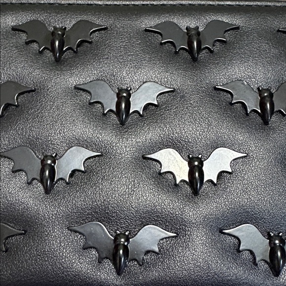 NWT Betsey Johnson Halloween Bats Zip Around Wallet Clutch - Picture 2 of 9